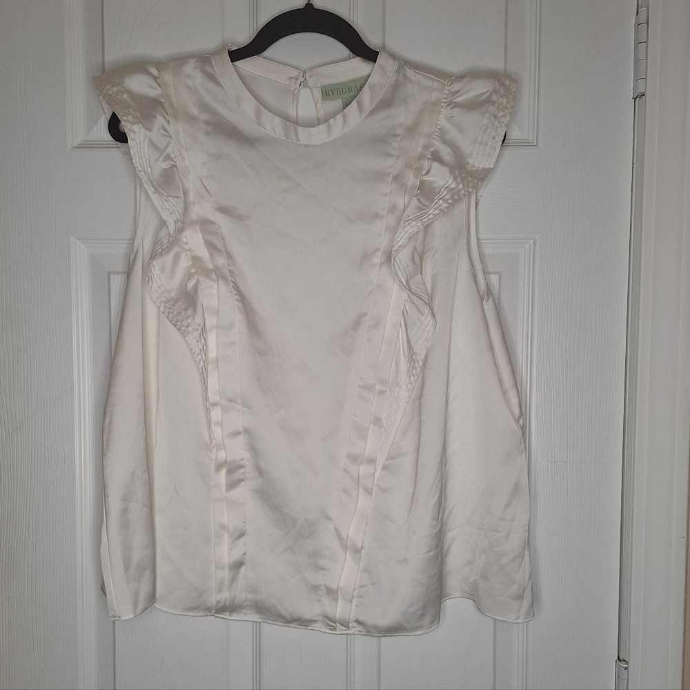 Ryegrass Chic Ivory Ruffle Sleeve Blouse Size XXL